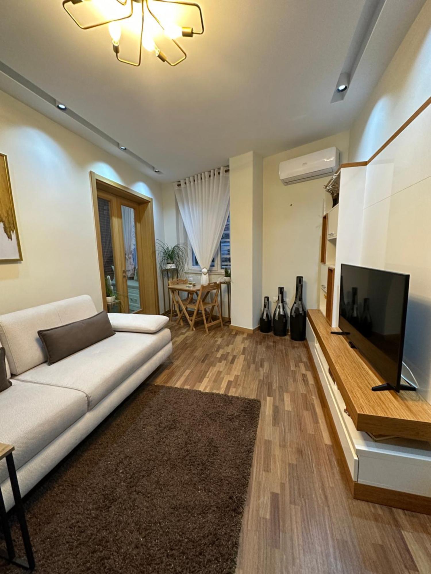 Dry Lake Apartment Тирана Экстерьер фото
