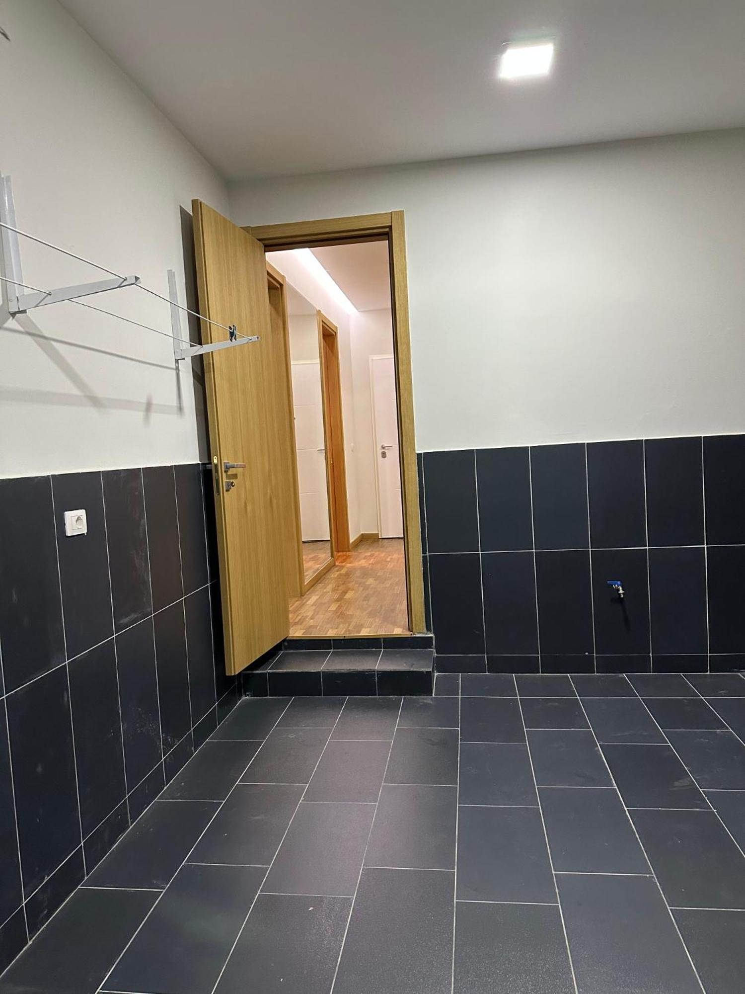 Dry Lake Apartment Тирана Экстерьер фото